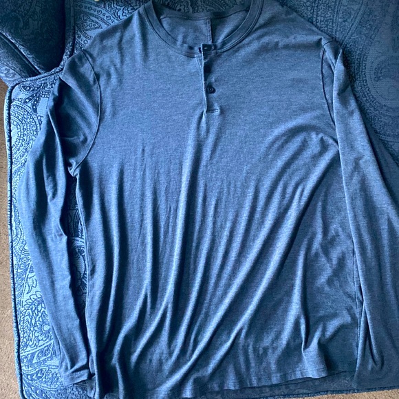 Lululemon The Fundamental Long Sleeve Henley 
Online Only size Large - Picture 1 of 6